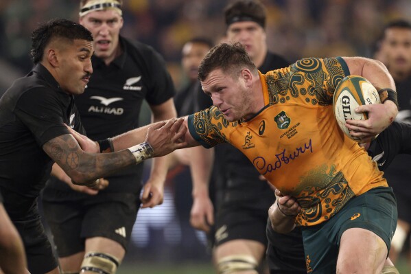 All Blacks beat young Wallabies 38 7 to retain Rugby Championship